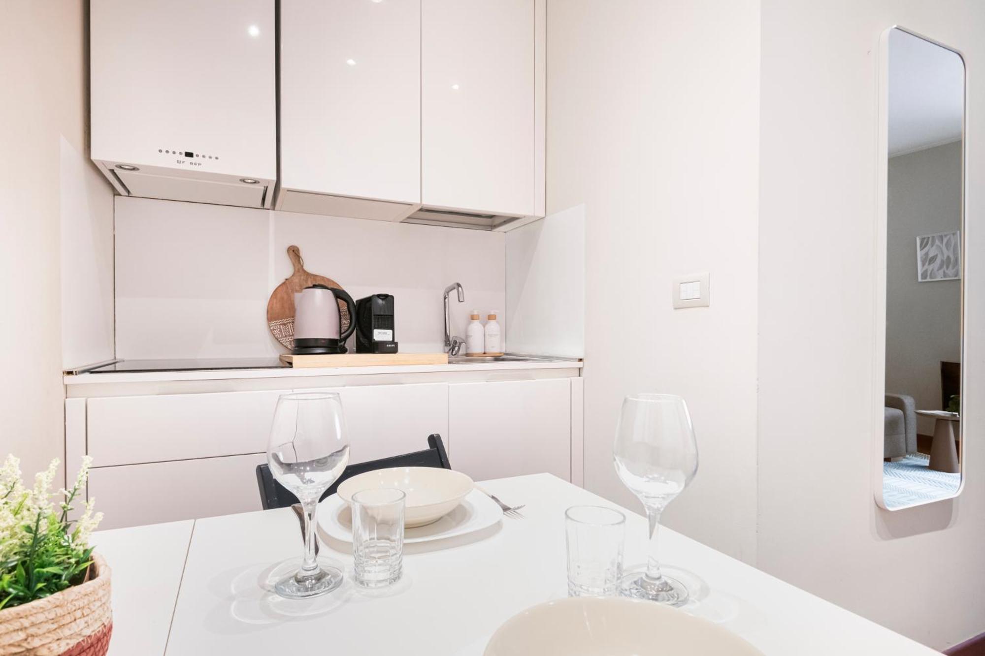 Fully Furnished Flat Arco Della Pace By Easylife Apartment Mailand